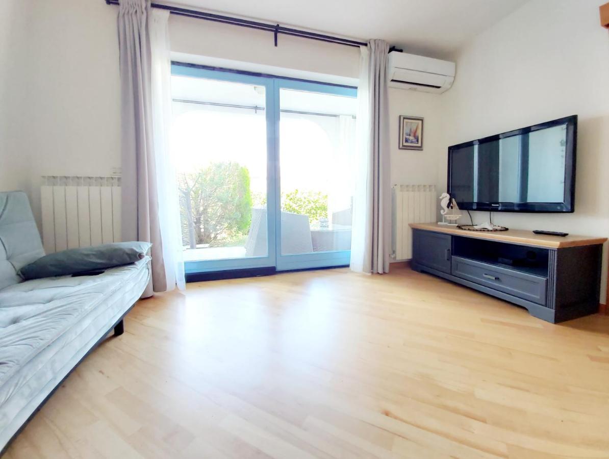 Salt & Sage Apartment Manzano Dış mekan fotoğraf