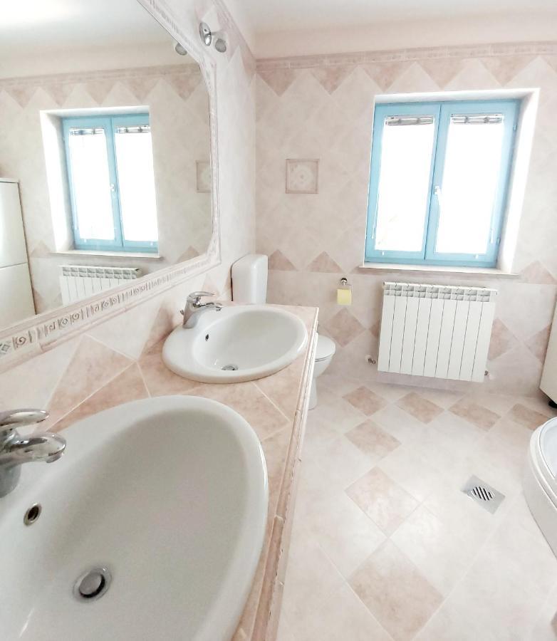 Salt & Sage Apartment Manzano Dış mekan fotoğraf